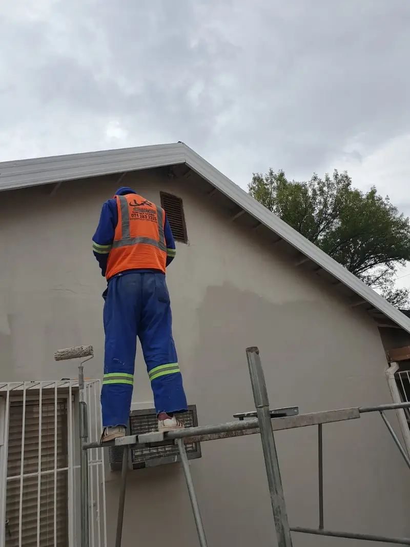 Roofing and finishing work