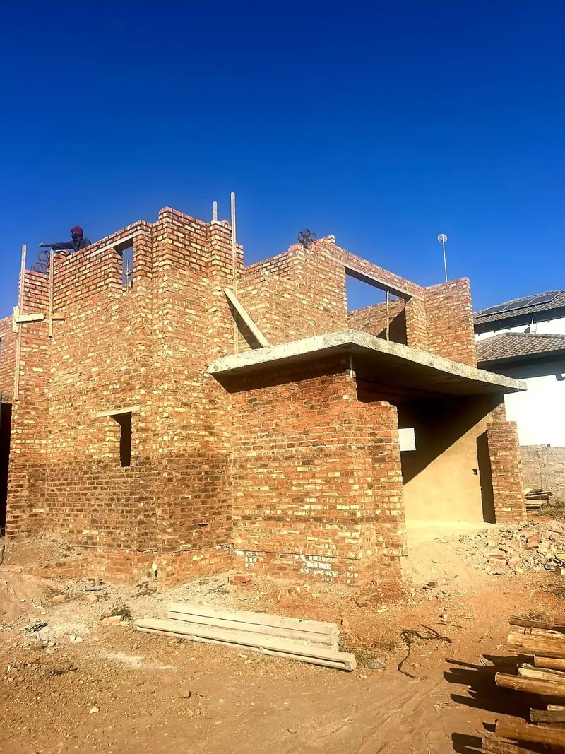 Double-storey brickwork taking shape